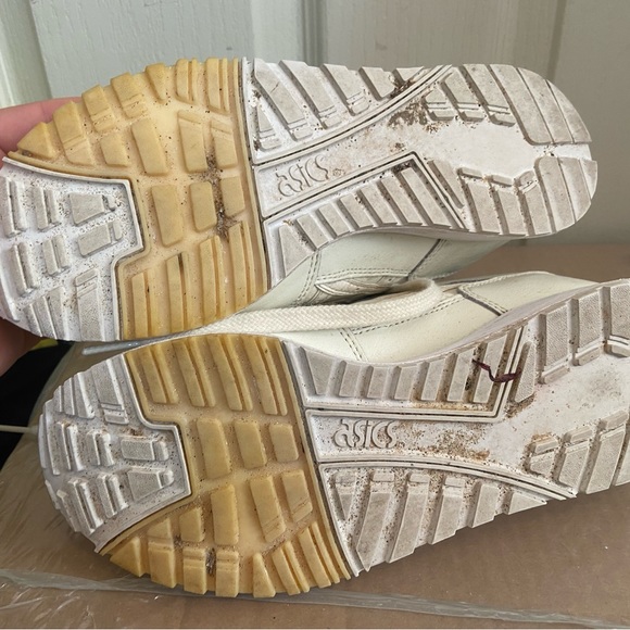 Asics women’s gelsaga trainers size UK 5 - Picture 14 of 16